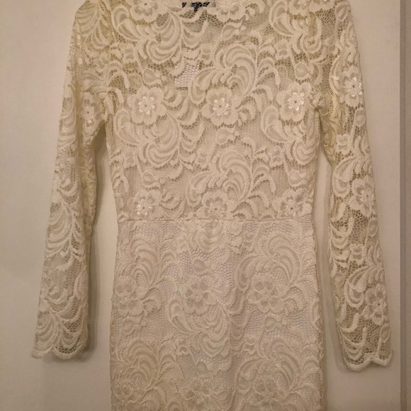 Women’s dress color white bodycon size medium - Picture 9 of 12